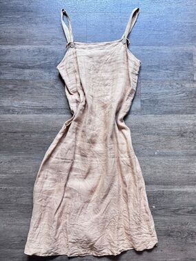 Sleeveless Linen Dress